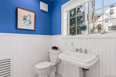 6 Walbrooke Circle, Scarsdale, NY 10583 - Photo 6