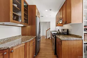 6 Walbrooke Cir, Scarsdale, NY 10583 - Photo 12