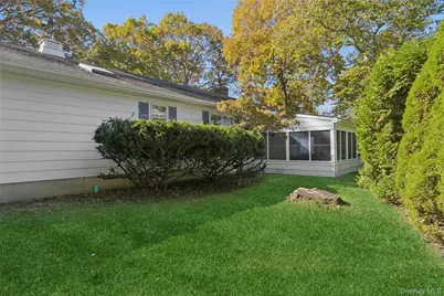 16 Primrose Lane, Aquebogue, NY 11931 - Photo 38