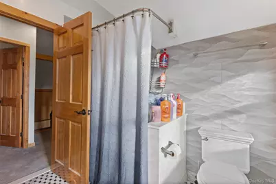 406 S Lexington Avenue, White Plains, NY 10606 - Photo 22