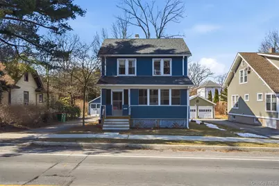 110 Innis Avenue, Poughkeepsie, NY 12601 - Photo 2