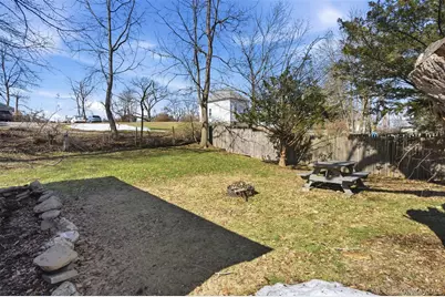 110 Innis Avenue, Poughkeepsie, NY 12601 - Photo 18