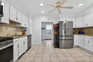 46 Monell Ave, Islip, NY 11751 - Photo 28