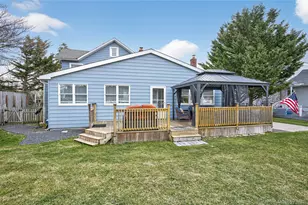 46 Monell Ave, Islip, NY 11751 - Photo 38