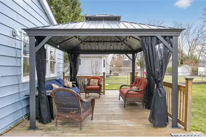 46 Monell Avenue, Islip, NY 11751 - Photo 36