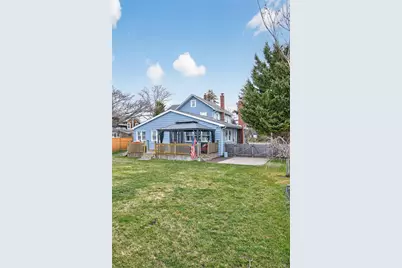 46 Monell Avenue, Islip, NY 11751 - Photo 40