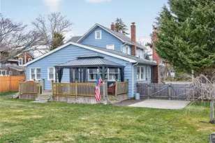 46 Monell Ave, Islip, NY 11751 - Photo 40