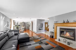 27 Cypress Dr, Kings Park, NY 11754 - Photo 6