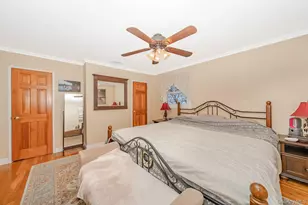 15 Lourae Dr, Massapequa Park, NY 11762 - Photo 18