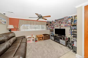 15 Lourae Dr, Massapequa Park, NY 11762 - Photo 22