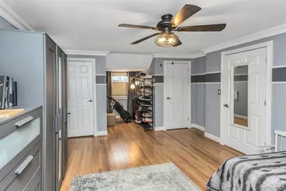 26 Herbert Drive, New Hyde Park, NY 11040 - Photo 24