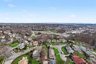 1304 Birch Hill Ln, Mamaroneck, NY 10543 - Photo 46