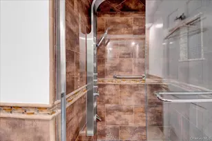 500 High Point Dr, Hartsdale, NY 10530 - Photo 18