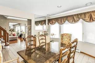 5 Jan Ln, Woodbury, NY 11797 - Photo 8