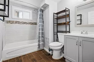 568 Centerwood St, West Babylon, NY 11704 - Photo 12