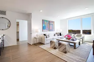 333 Warner Ave, Roslyn, NY 11576 - Photo 4