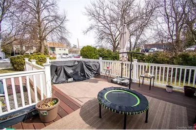 720 New York Avenue, Baldwin, NY 11510 - Photo 6