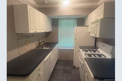 5 Laramie, Coram, NY 11727 - Photo 26