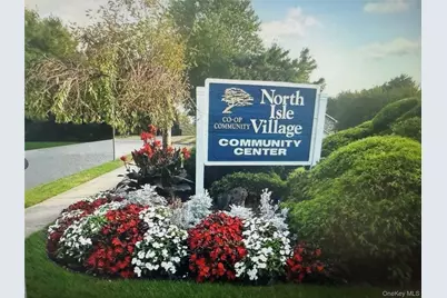 5 Laramie, Coram, NY 11727 - Photo 4