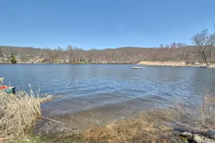 40 Chippewa Crossroads, Putnam Valley, NY 10579 - Photo 22