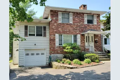 142 E Sunnyside Lane #Side Entry, Irvington, NY 10533 - Photo 1