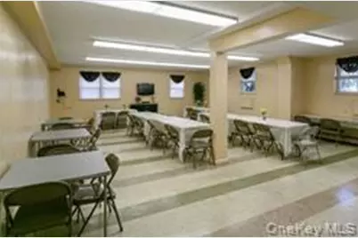 570 Broadway #B23, Lynbrook, NY 11563 - Photo 28