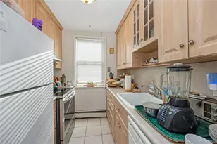 570 Broadway, Lynbrook, NY 11563 - Photo 14