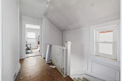 5608 Sylvan Avenue, Bronx, NY 10471 - Photo 10