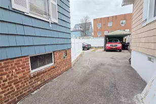 242 Graff Ave, Bronx, NY 10465 - Photo 12