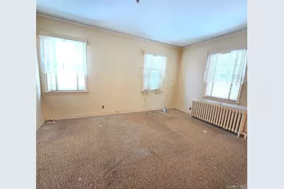 242 Graff Avenue, Bronx, NY 10465 - Photo 6