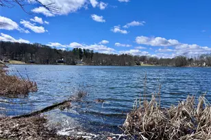 759 E Hillside Rd, Wappingers Falls, NY 12590 - Photo 10