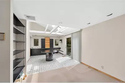 24 Allen Road, Rockville Centre, NY 11570 - Photo 16