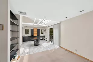 24 Allen Rd, Rockville Centre, NY 11570 - Photo 16