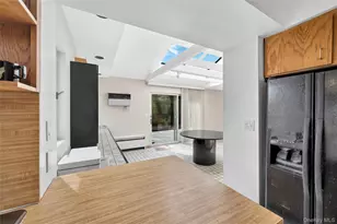 24 Allen Rd, Rockville Centre, NY 11570 - Photo 12