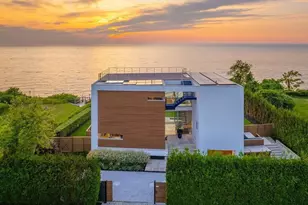 445 Glen Ct, Cutchogue, NY 11935 - Photo 2