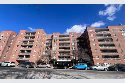 60-11 Broadway #6K, Woodside, NY 11377 - Photo 1
