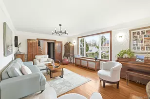 11 Van Buren Pl, White Plains, NY 10603 - Photo 6