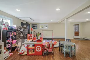 47 2nd St, Ronkonkoma, NY 11779 - Photo 18