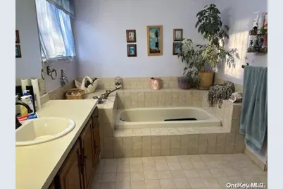 113 Southfield Road, Calverton, NY 11933 - Photo 12