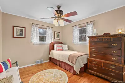 4 Ridgewood Terrace, Poughkeepsie, NY 12603 - Photo 12