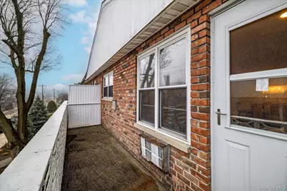 2 Fowler Avenue #211, Lynbrook, NY 11563 - Photo 16