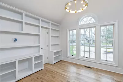 31 Windwood Court, Westhampton, NY 11977 - Photo 12