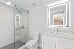 31 Windwood Ct, Westhampton, NY 11977 - Photo 24