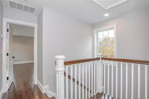 237 Tomahawk St, Baldwin Place, NY 10505 - Photo 8