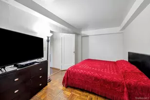 1690 Metropolitan Ave, Bronx, NY 10462 - Photo 8
