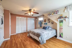 158 Roosevelt Ave, Freeport, NY 11520 - Photo 14