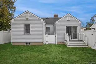 413 3rd St, East Northport, NY 11731 - Photo 24