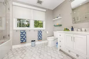 11 Landview Dr, Dix Hills, NY 11746 - Photo 26