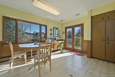 590 Waterview Road, Oceanside, NY 11572 - Photo 10