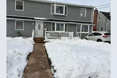 223 Audley, Copiague, NY 11762 - Photo 1